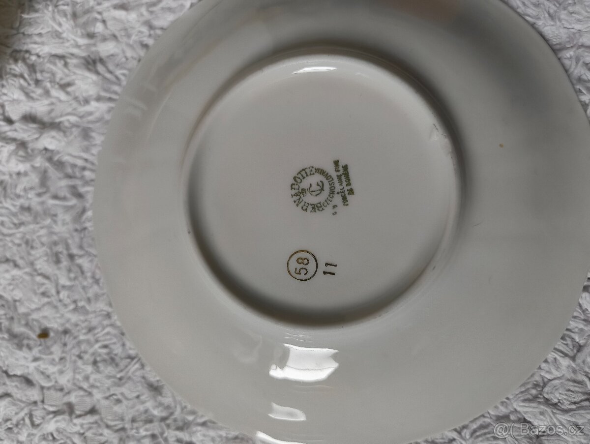 Talířky porcelán - 4