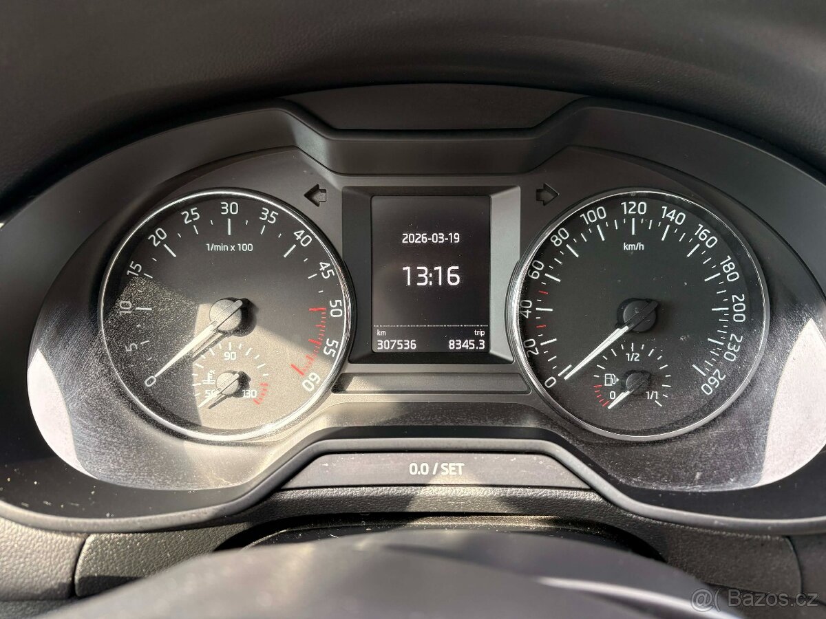 Škoda Octavia III - 4