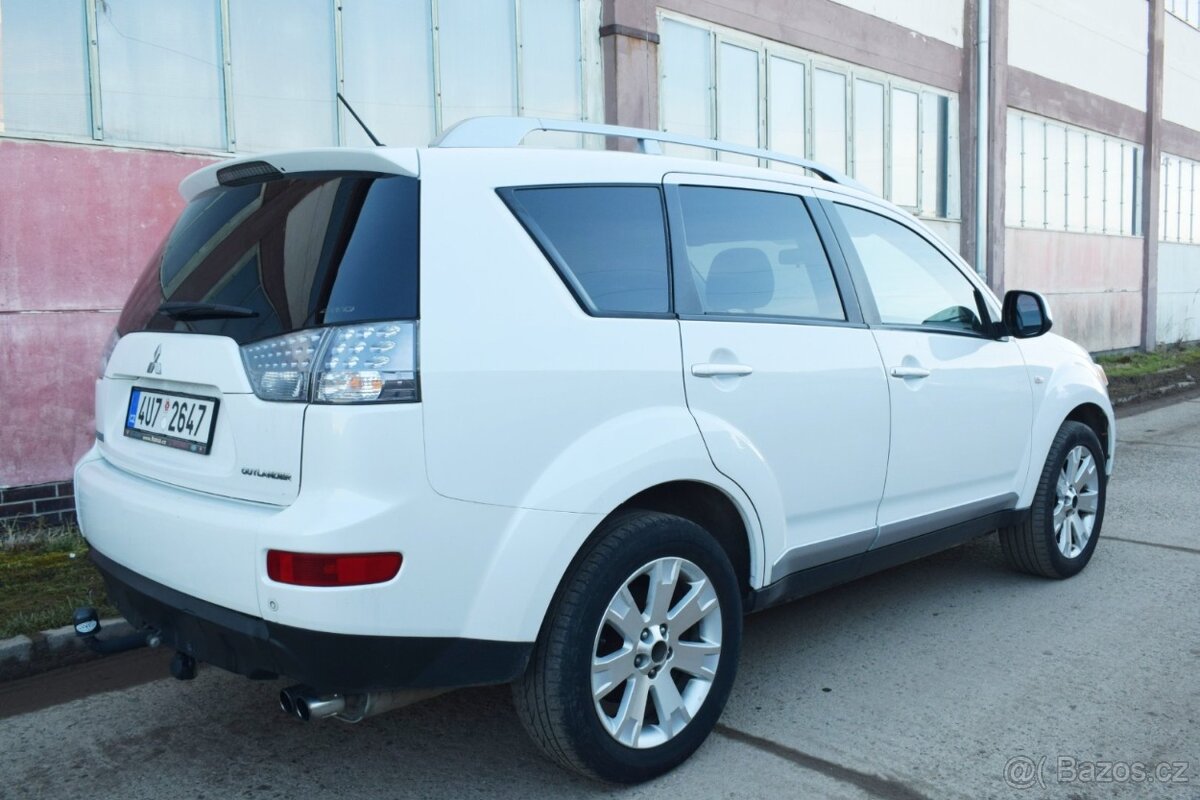 Mitsubishi Outlander 2.0Di-D 4X4/ČR PŮVOD/VÝBAVA/ - 4