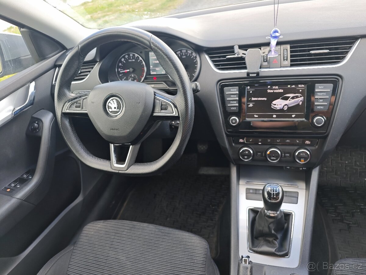 Škoda Octavia 1.6 TDI 85 kw - 4