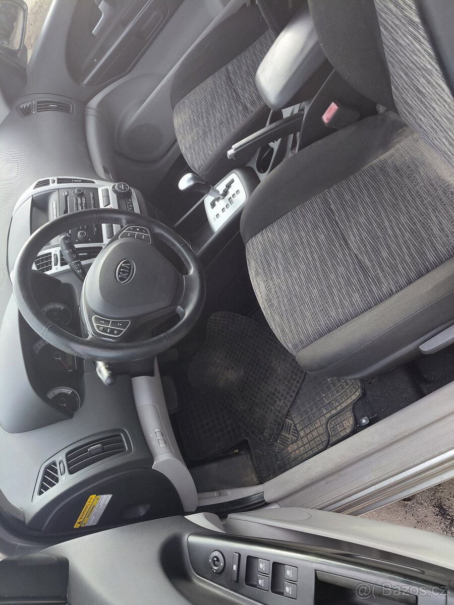 Kia ceed 1.6 89.7kw rok 2007 - 4