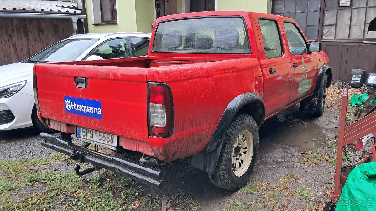 Nissan Navara d22 - 4