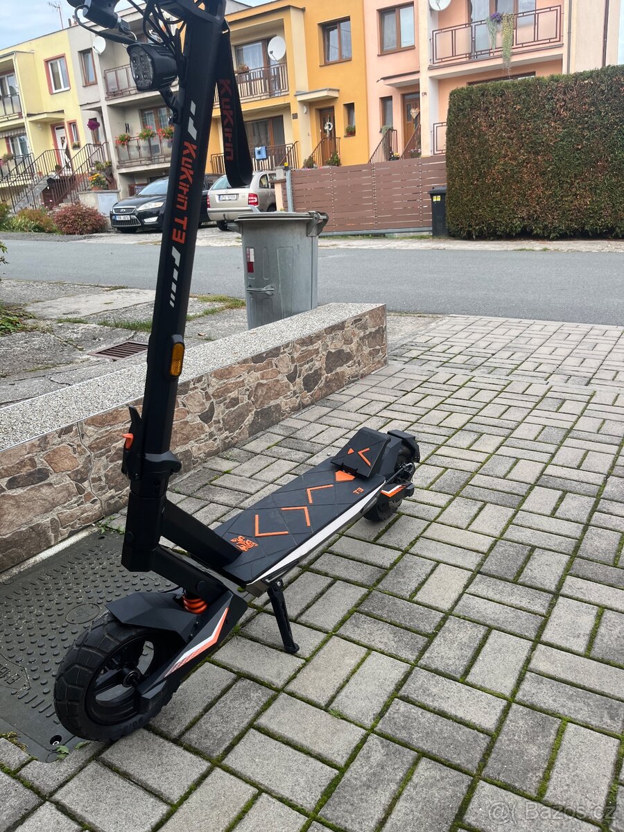 Elektrokoloběžka Kukirin T3 - 4