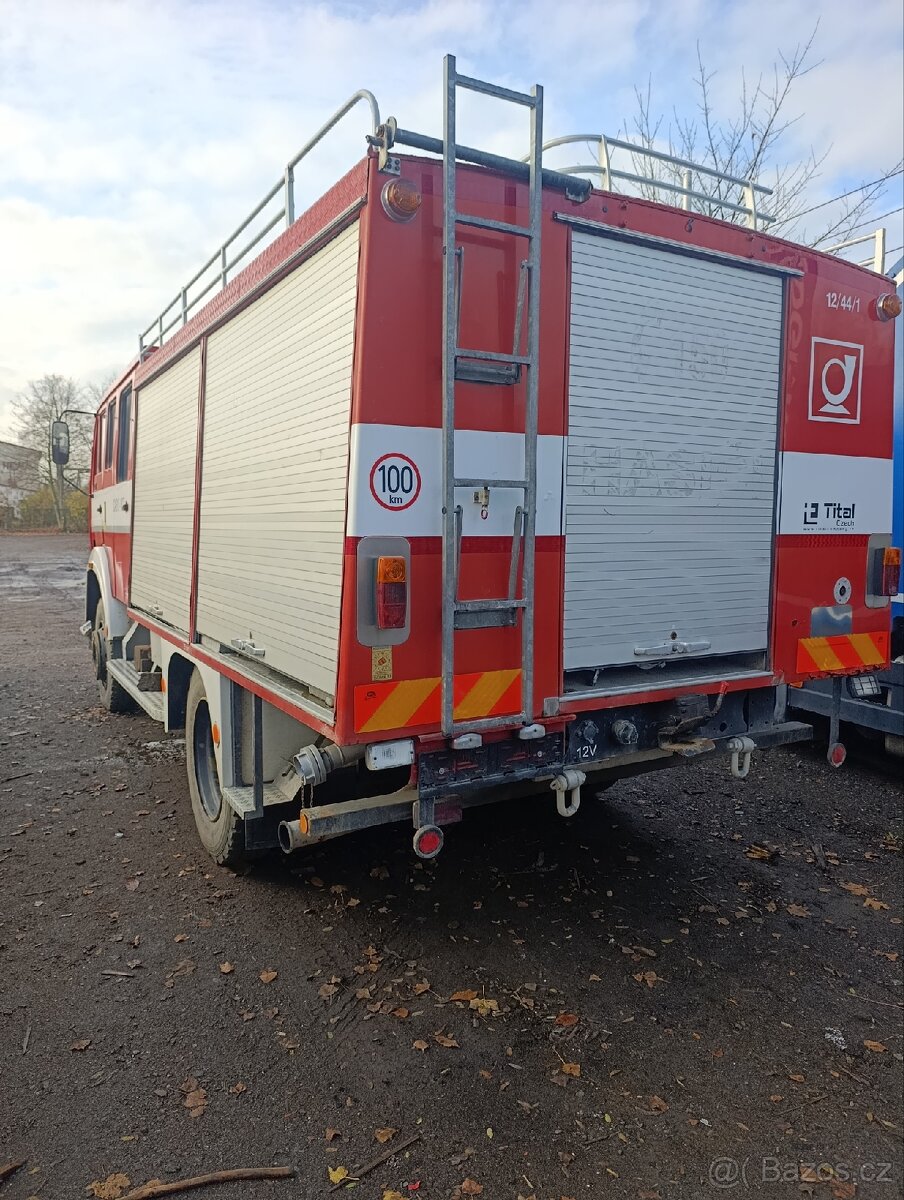 Mercedes hasičský vůz - 4