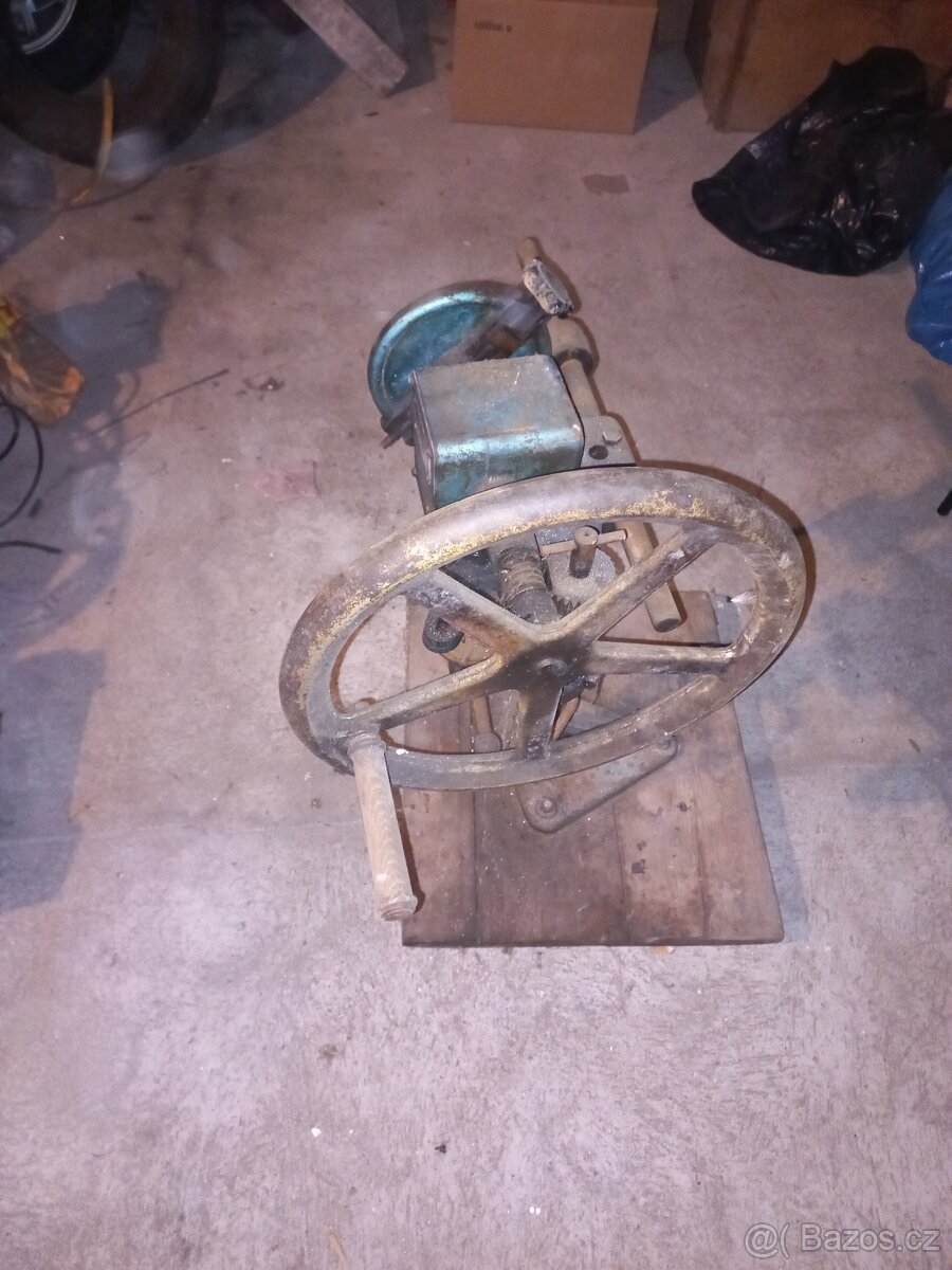 Zavíračka konzerv - 4