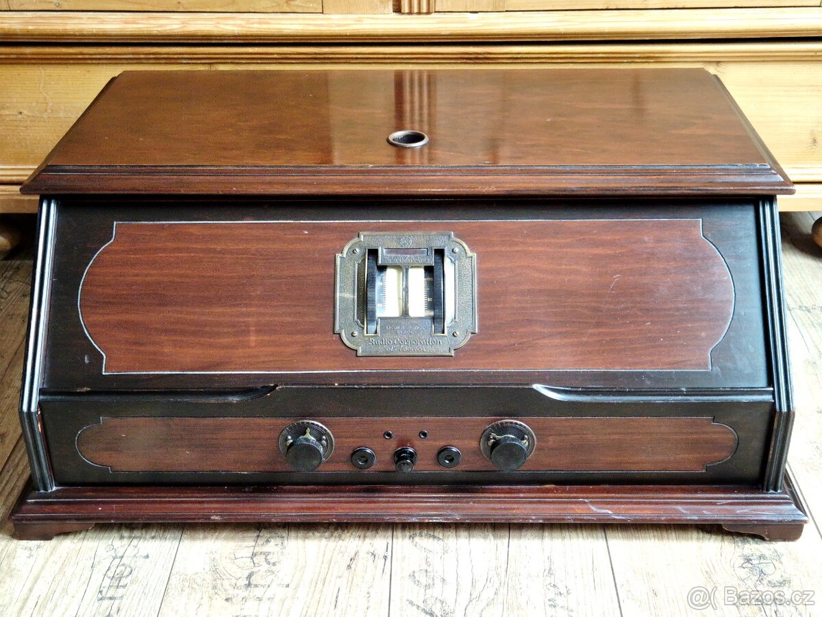 Velké starožitné rádio RCA, Super-Heterodyne, rok 1925 - 4