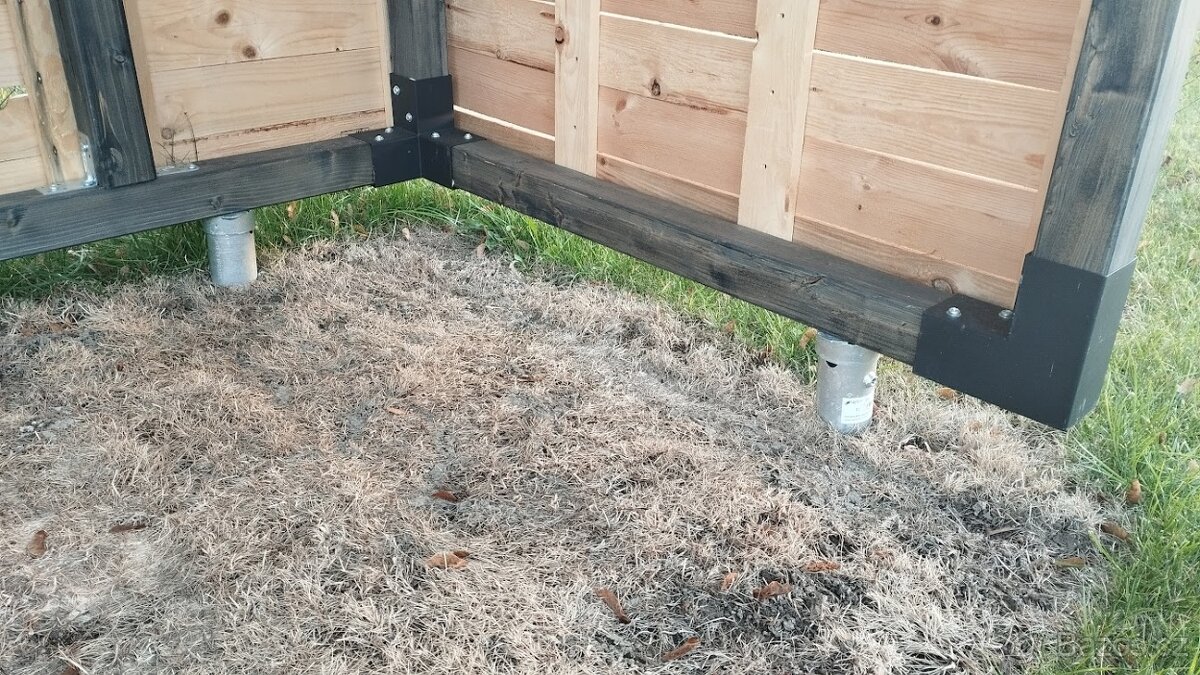 Prodám dřevník - 4