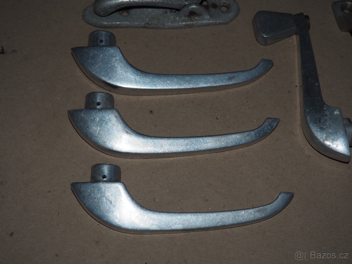 Kliky, klička, věšák, madlo na historická vozidla - 4