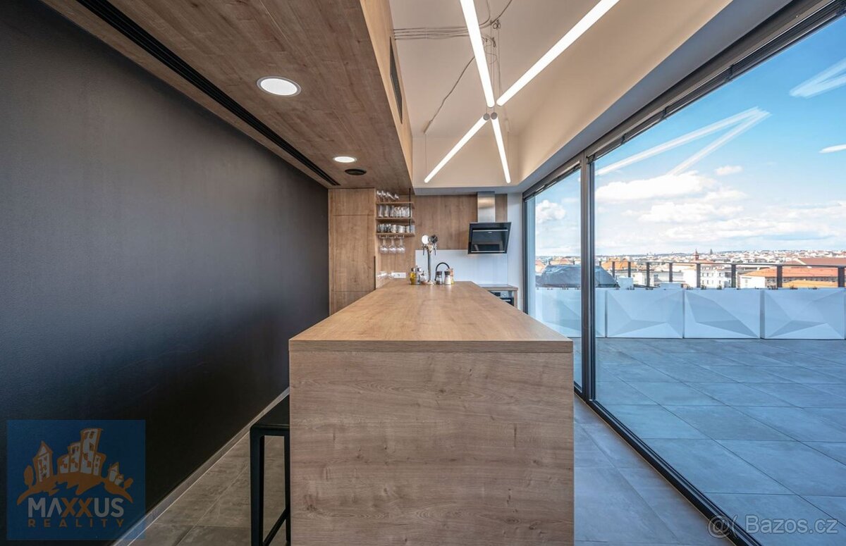 MAYHOUSE - Praha 4 Pankrác - pronájem prestižních kancelářsk - 4