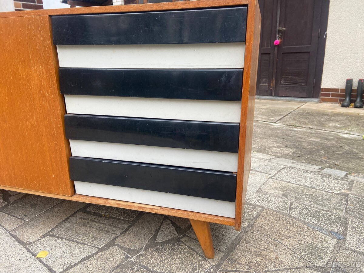 Komoda U-460 Jiroutek 1969 - 4