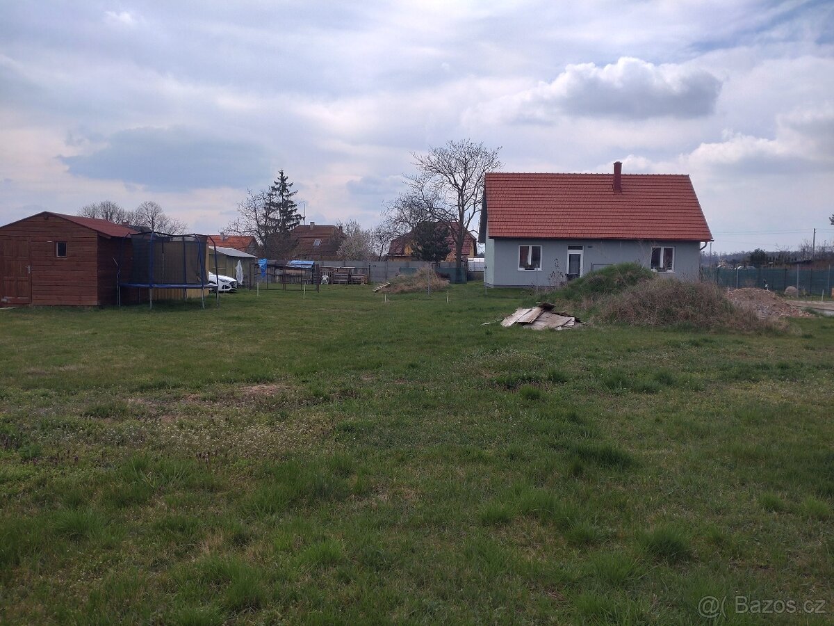 Stavební pozemek Horní Beřkovice - 4