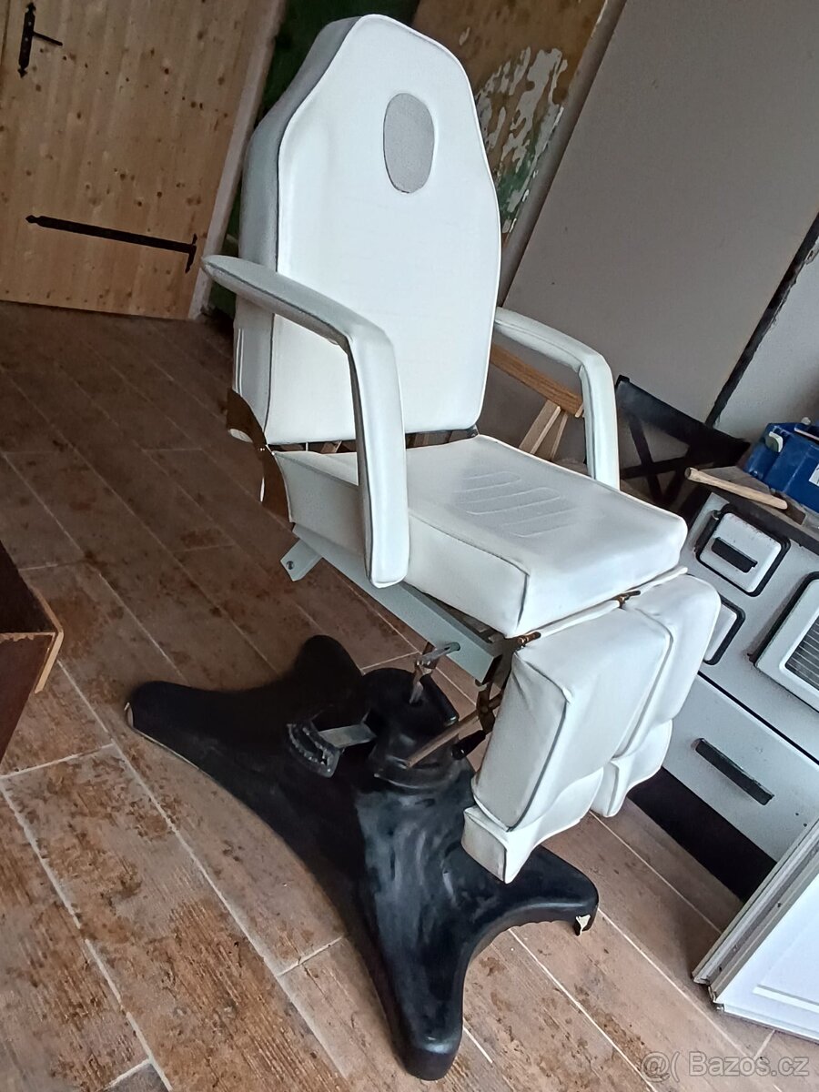 Prodám pedikérské, masérské křeslo - 4