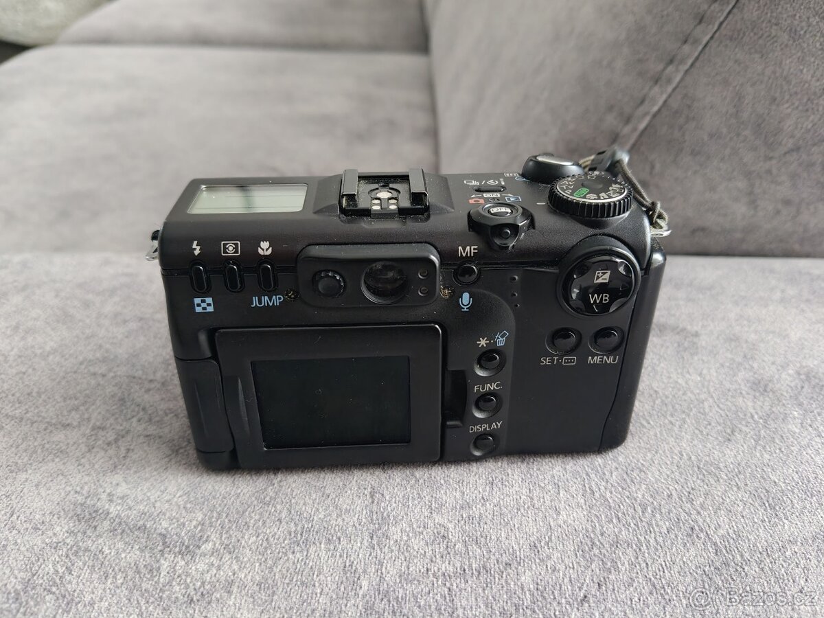 Canon Powershot G5 - 4