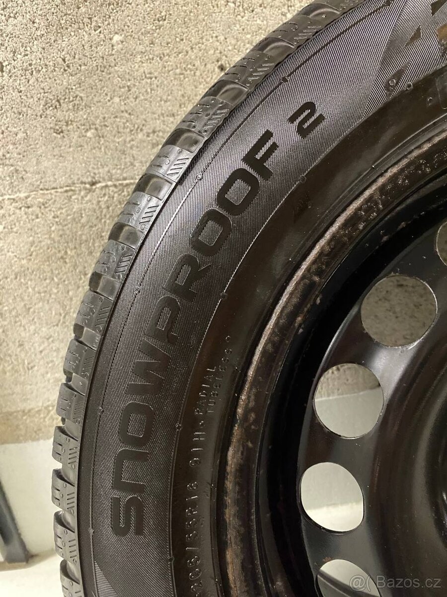 Zimni kola Nokian Snowproof 2 - 4