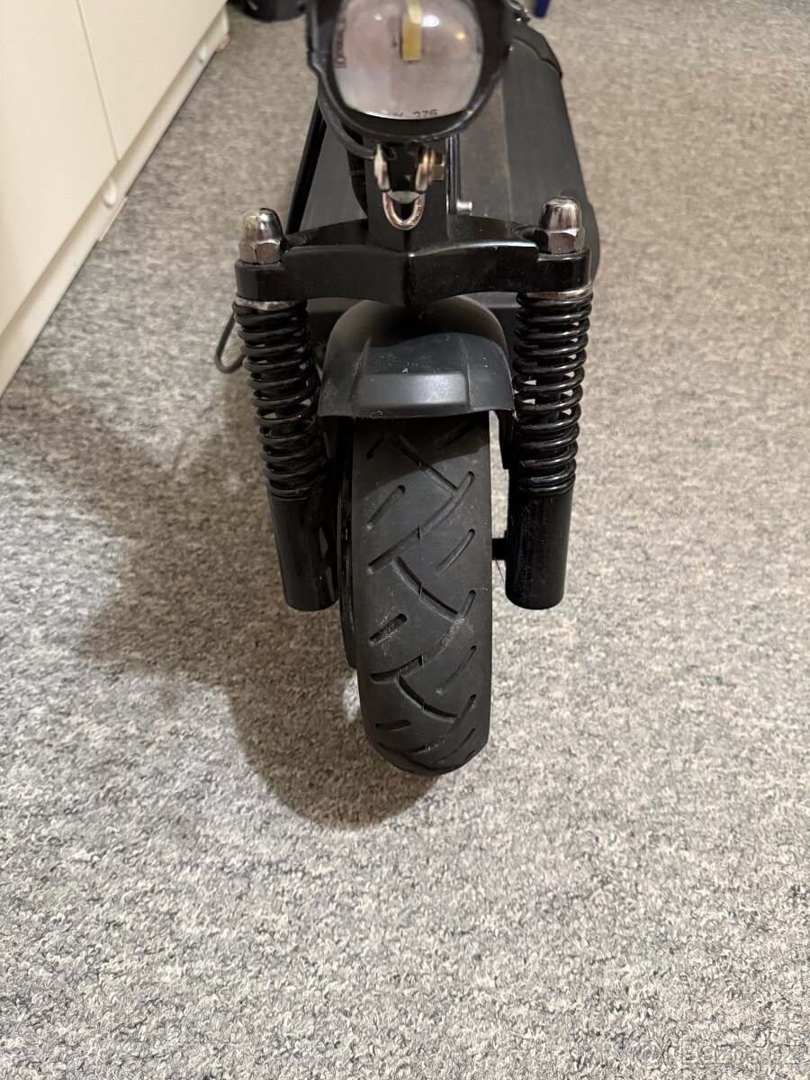 Elektrická koloběžka - 4