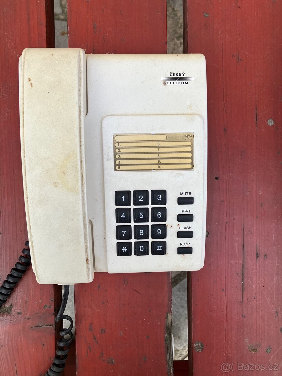 Telefonní přístroje TESLA Stropkov - 4
