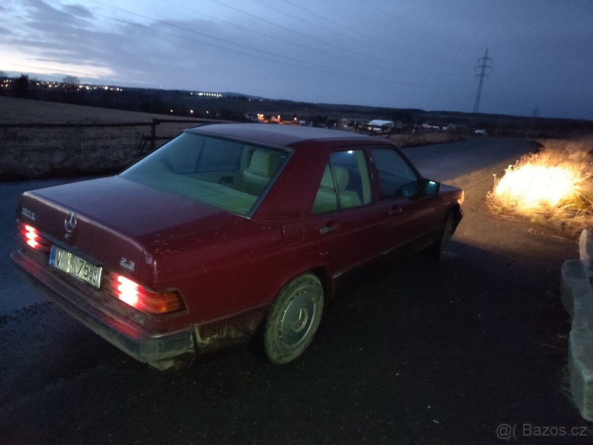 W201 2,3 automat - 4