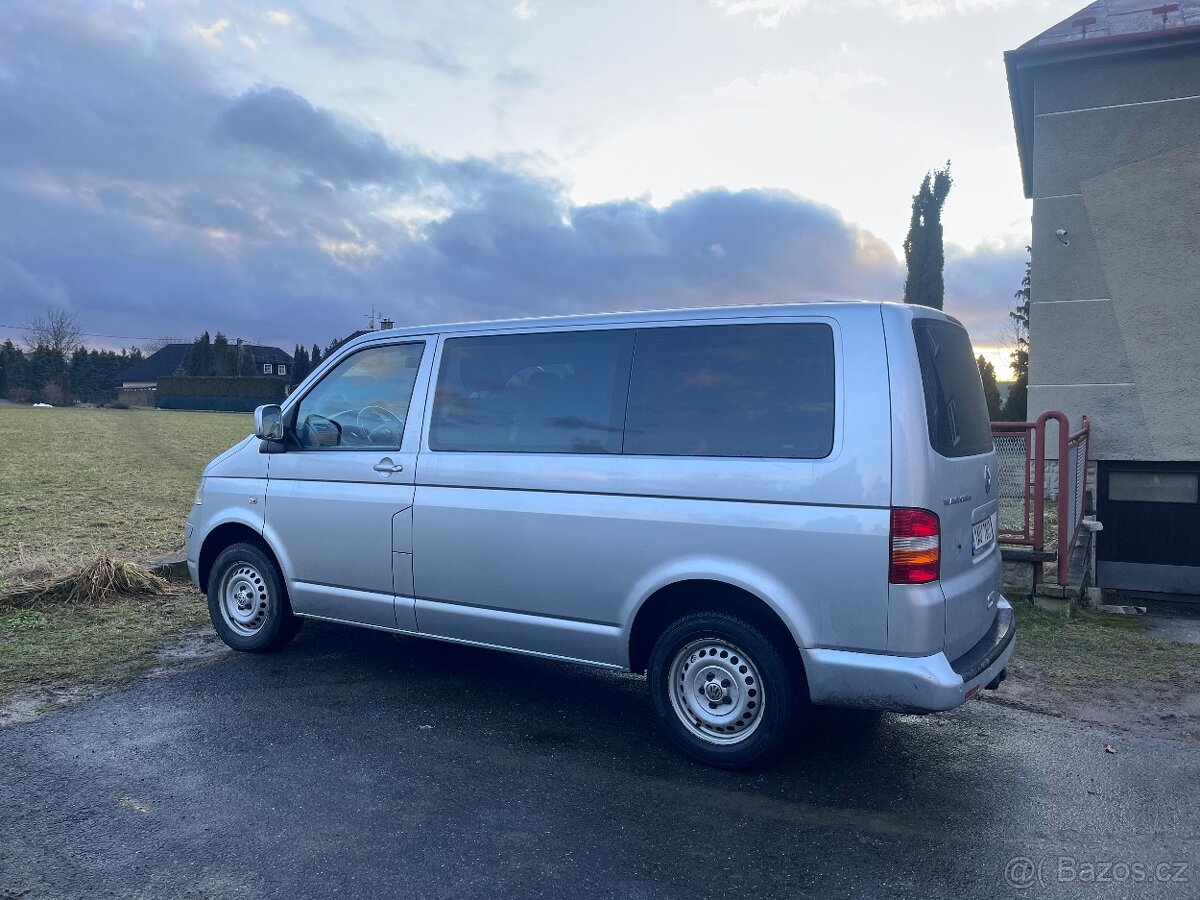 VW Transporter T5 - 4