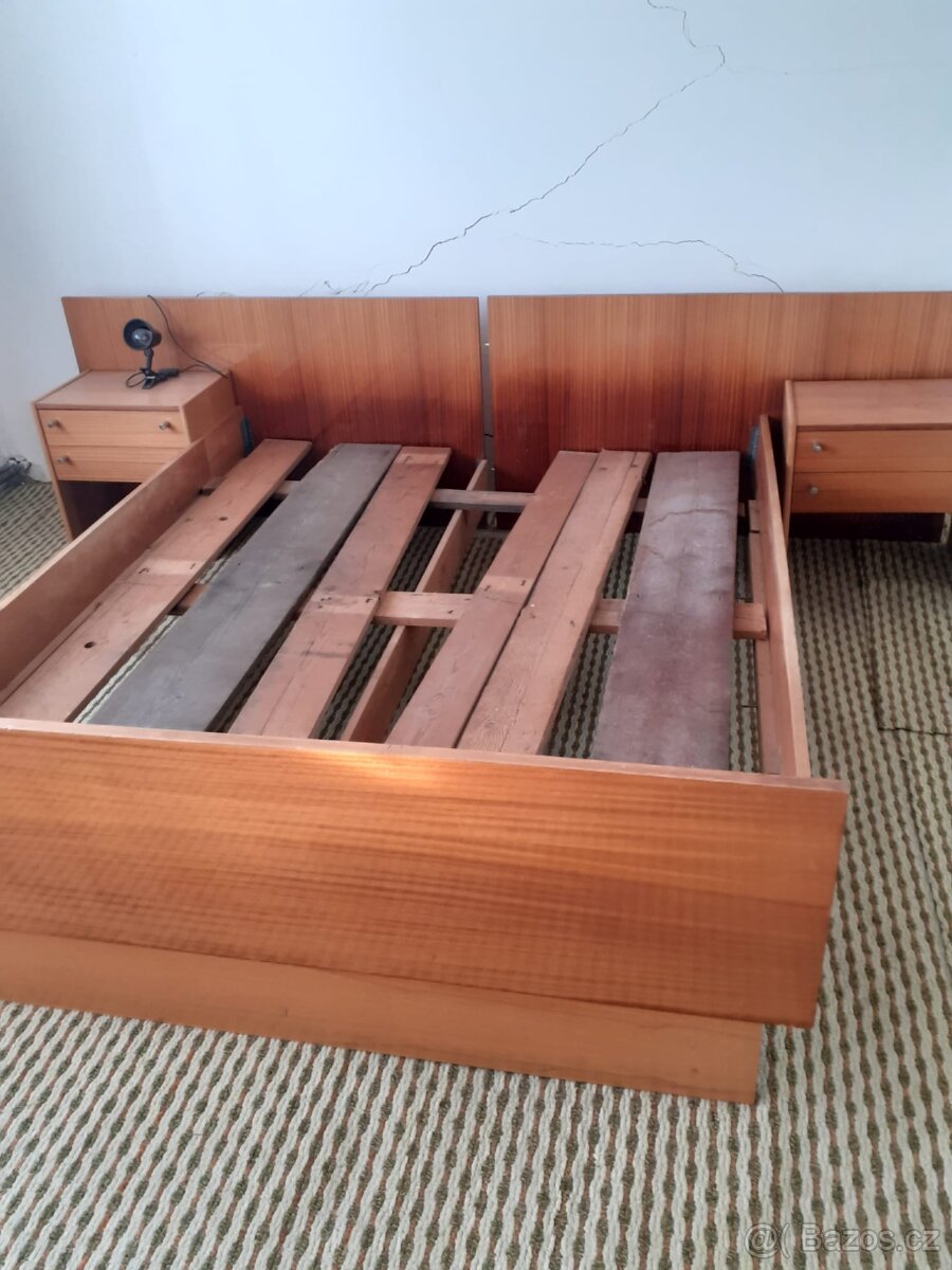 Skříň, knihovna a další nábytek - 4