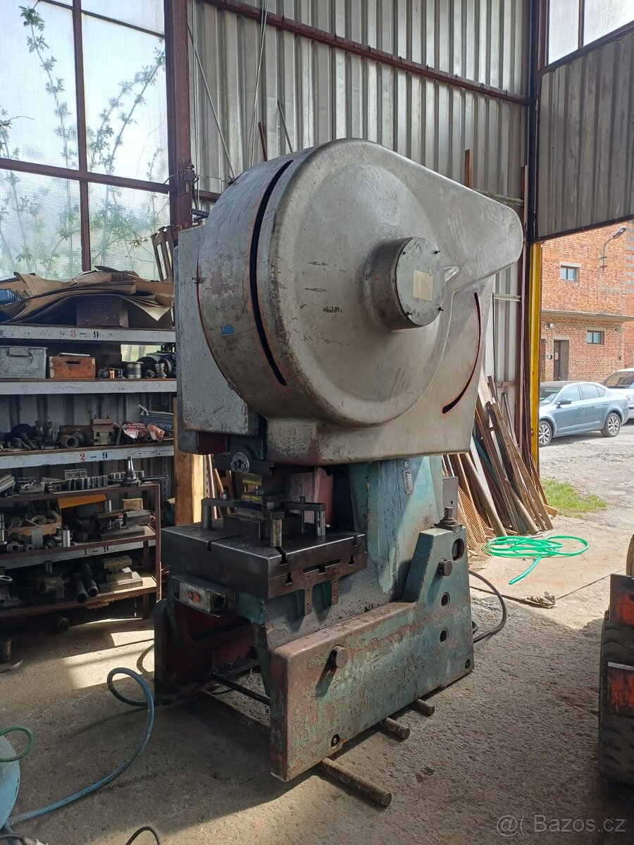 Prodám excentrický lis LEN 63 C - 4