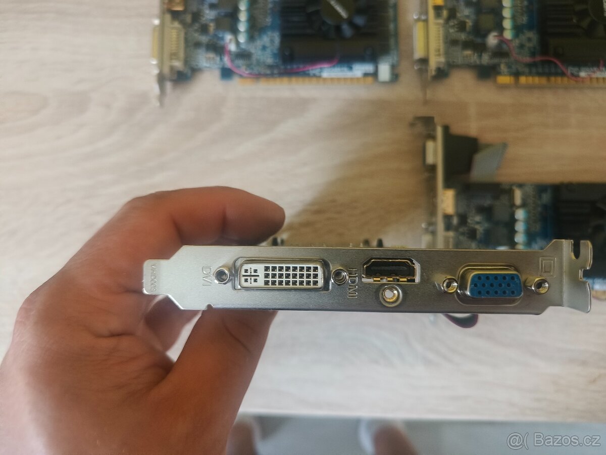 Msi z77a-g45, i3, gt 210 1gb - 4