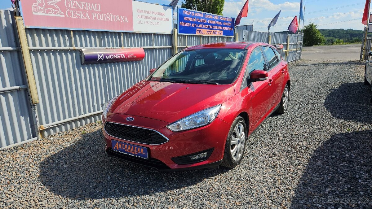 FORD FOCUS 1,0 Eco Boost 100k Trend - 4