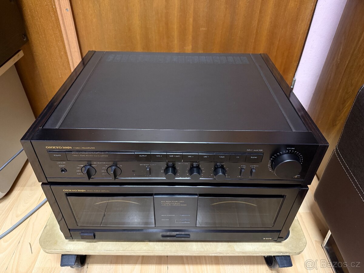 Onkyo M - 4