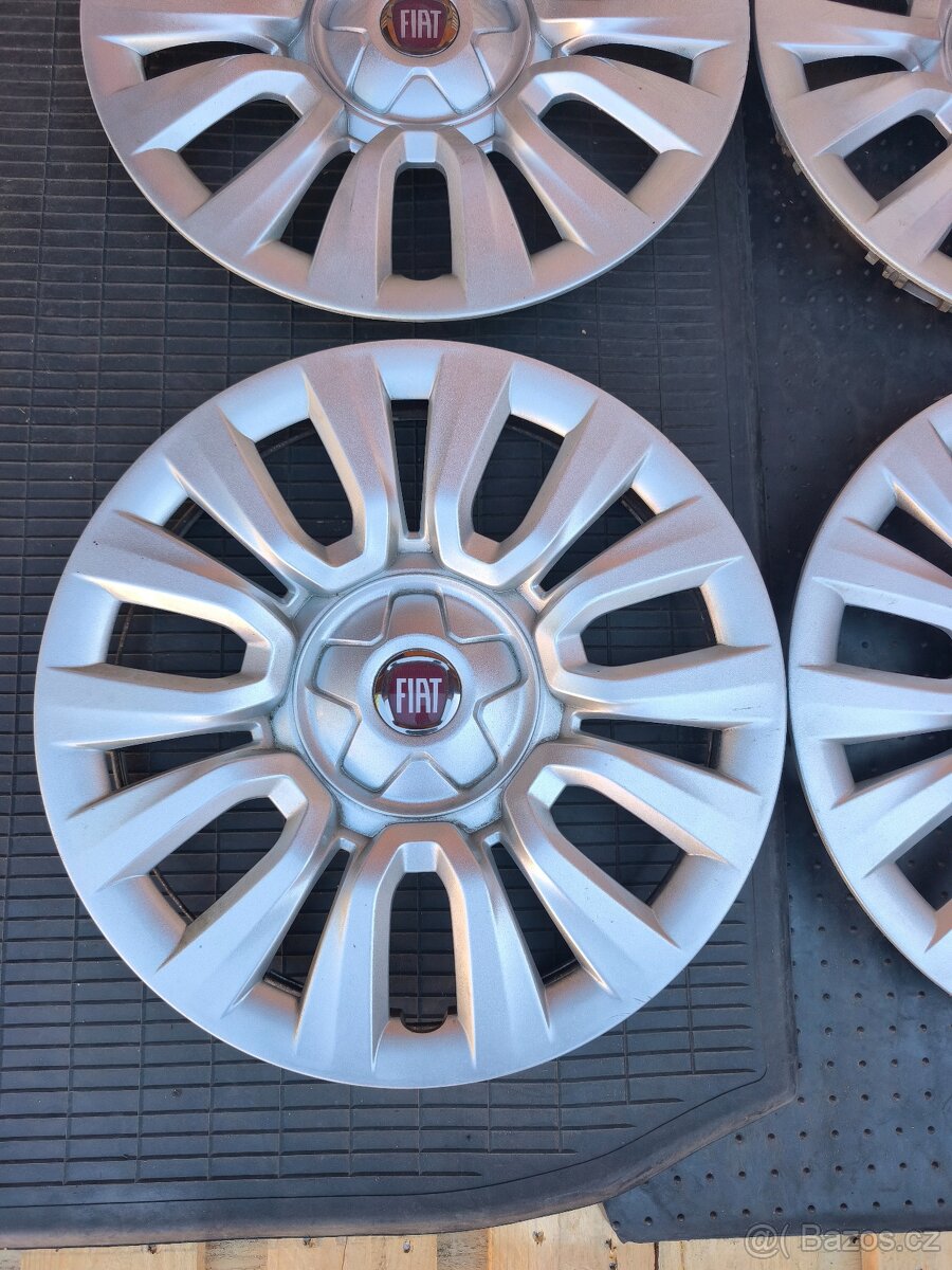 Kryty kol Fiat - R15 - 4