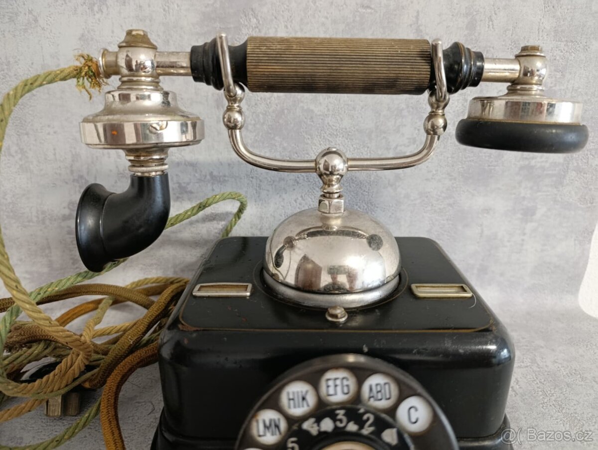 Velmi starý těžký dánský kovový telefon KTAS D08 - 4