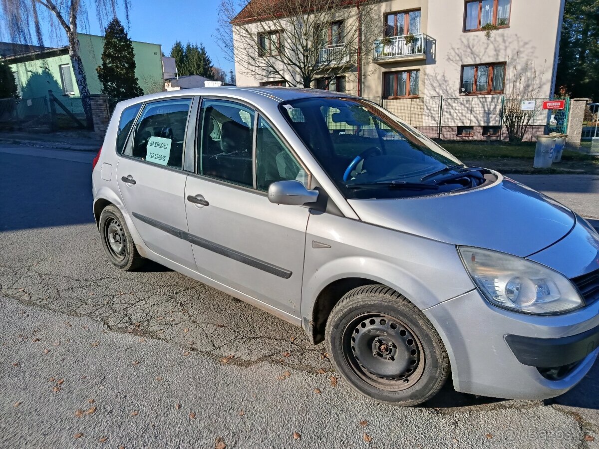 PRODÁM RENAULT SCENIC 1.4 benzin - 4