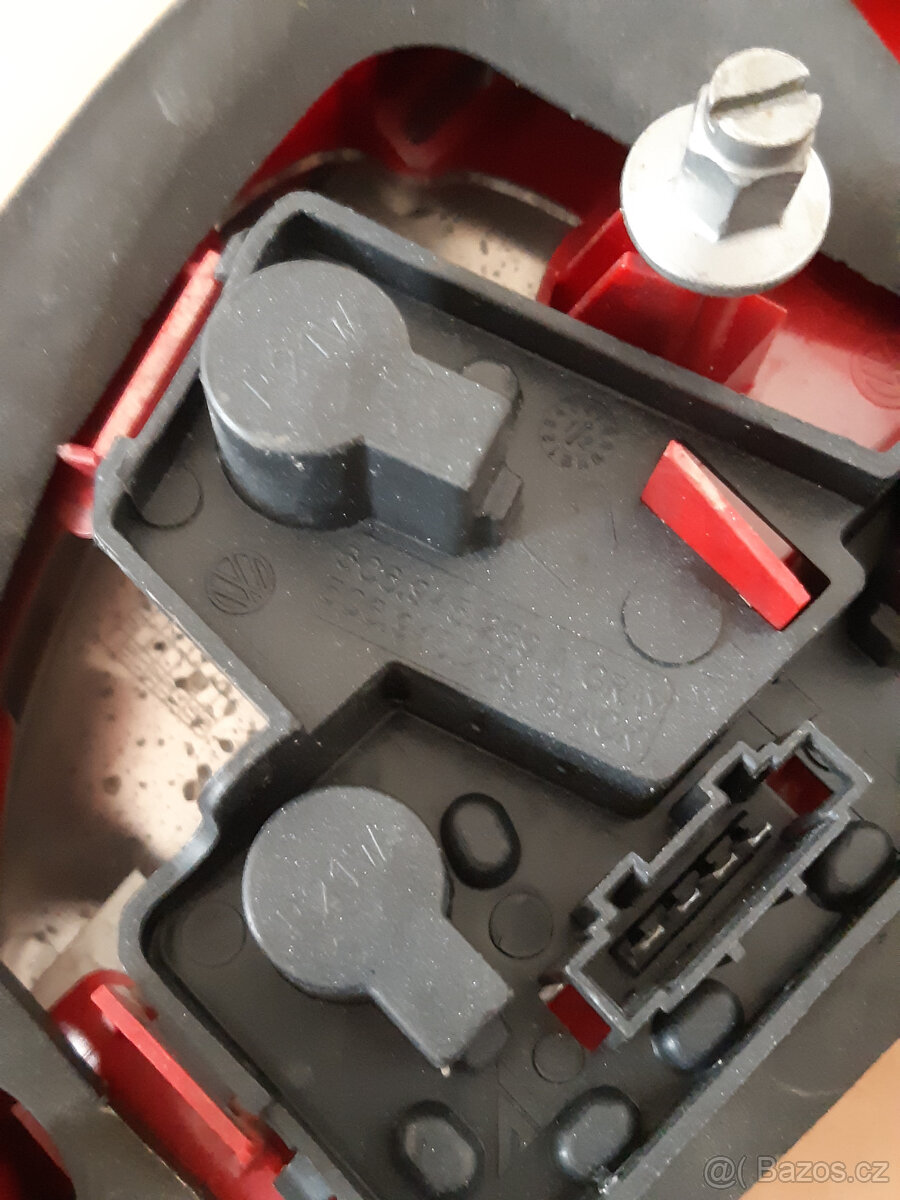 Levé zadní světlo VW Jetta VI - 4