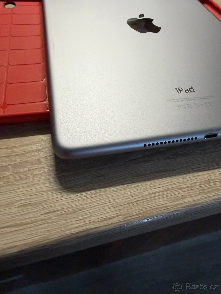 Apple iPad Air2 9,7" 128GB Space Grey Wi-Fi+kryt... - 4