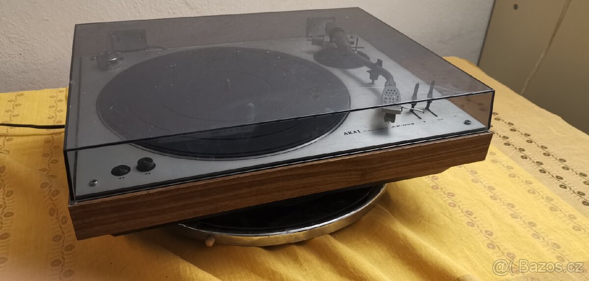 Gramofon Akai Ap 003 - 4