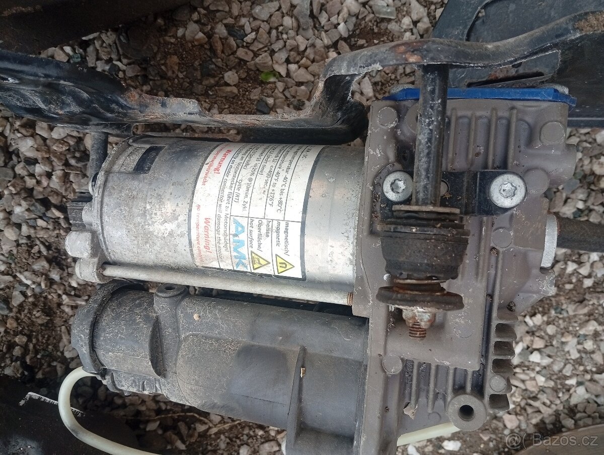 MERCEDES BENZ R V251, W251 VZDUCHOVÝ PODVOZEK PĚKNÝ - 4