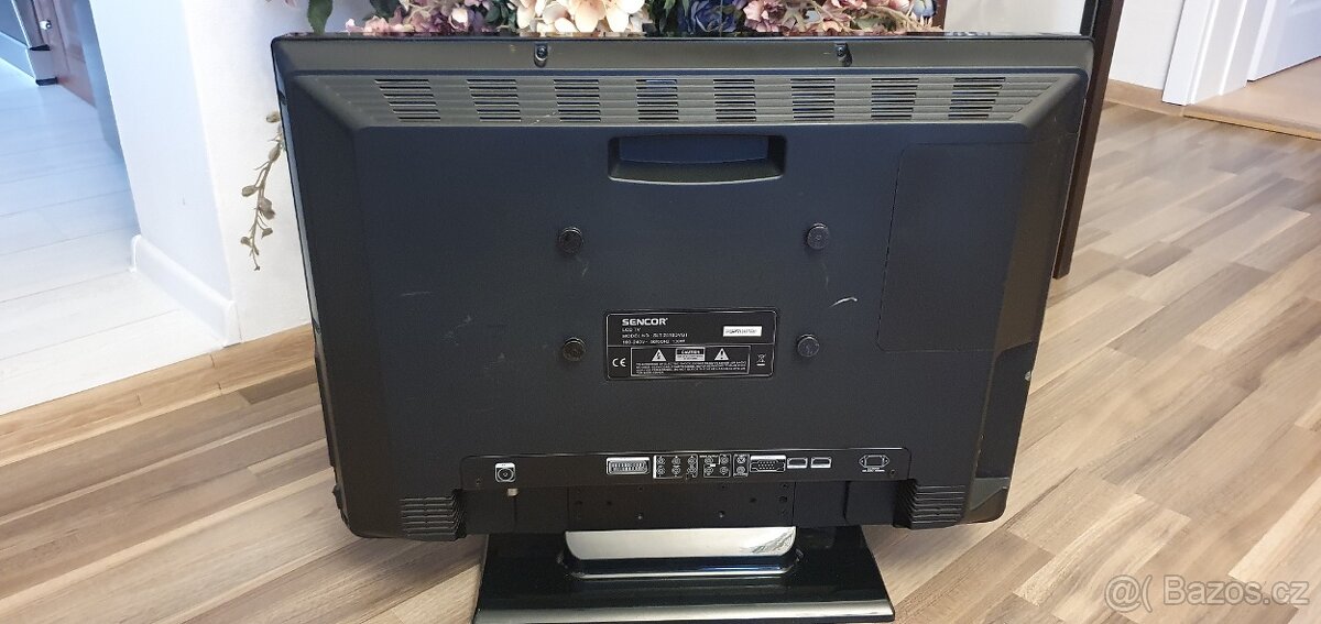 BTV LCD Sencor 66cm - 4