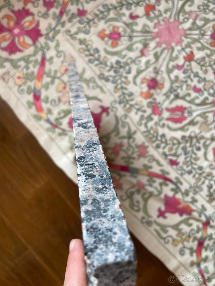 Kamenná dlažba (leštěná žula, granit) - 4