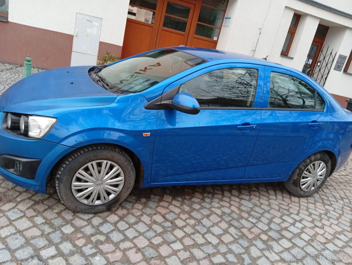 Chevrolet aveo T300 rok 2012 - 4