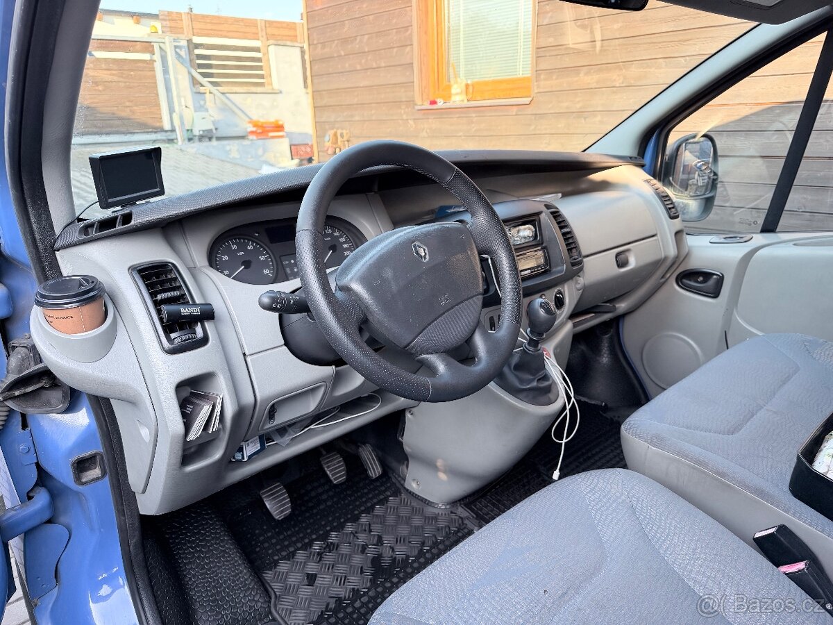 Renault Trafic 1.9dci 74kW - 4