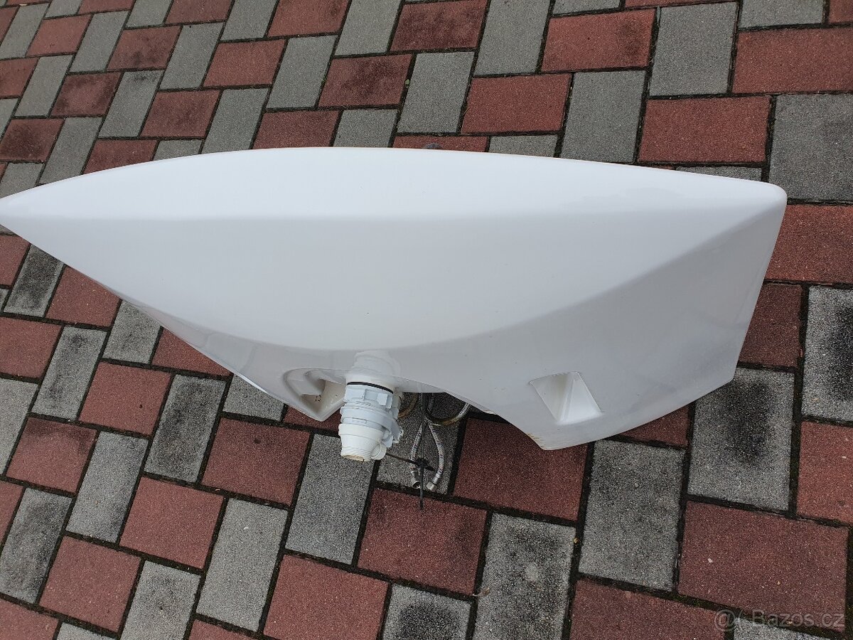 Umyvadlo 950x600 i s baterií - 4