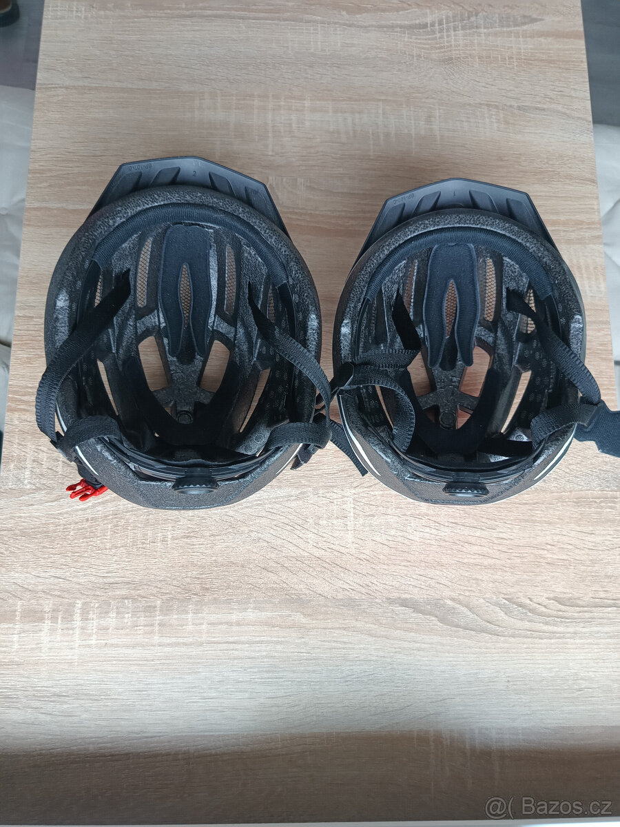Dětská cyklistická helma (se světlem) - 4