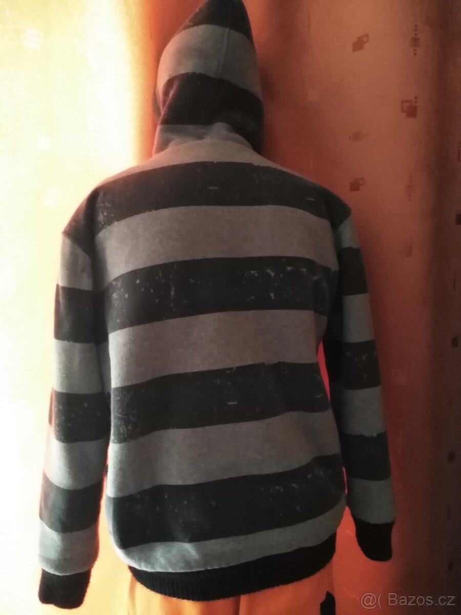 pánská teplá mikinová bunda s kožíškem - 4