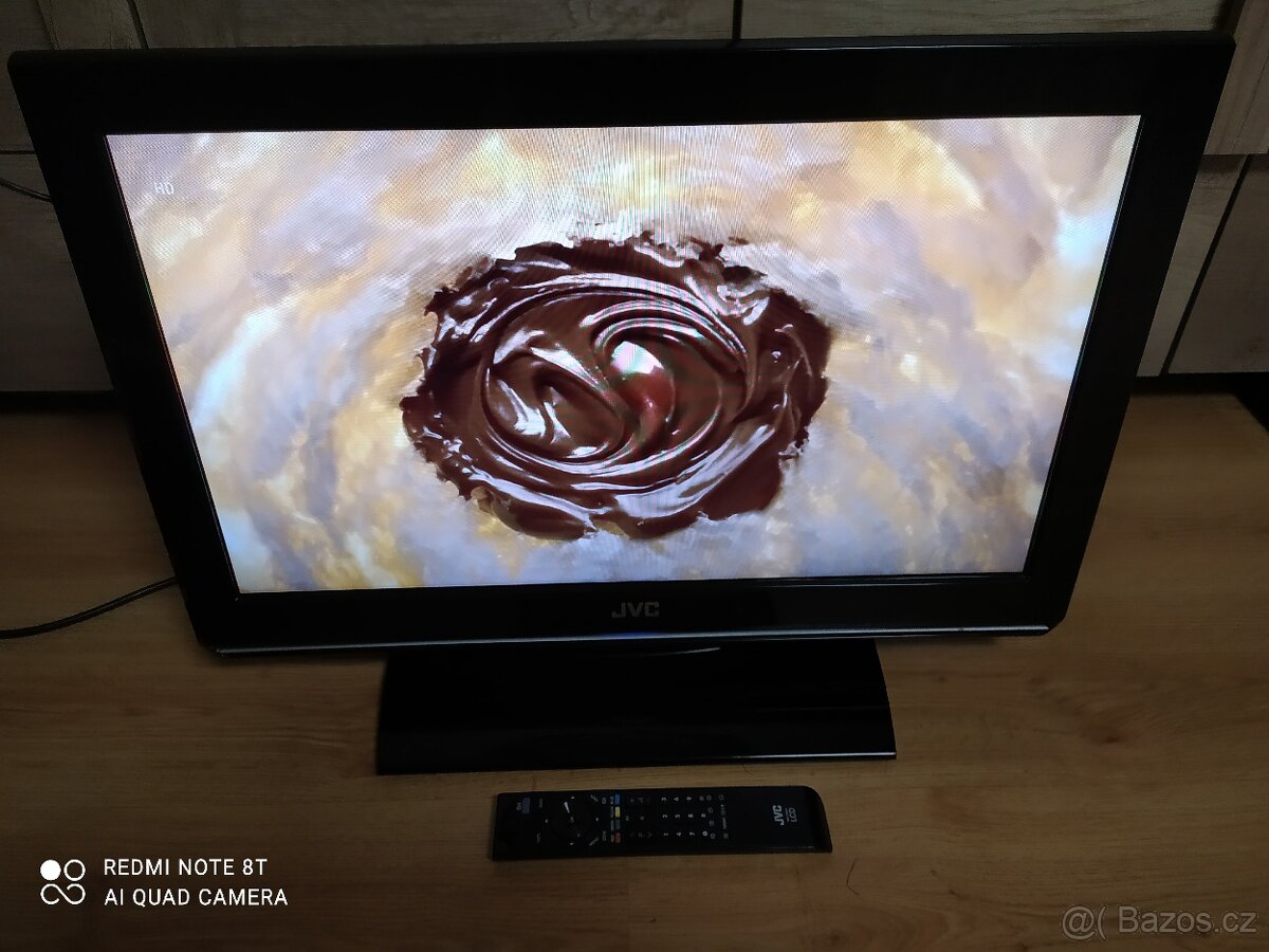 TELEVIZE JVC + ORIGINÁL OVLADAČ - 4