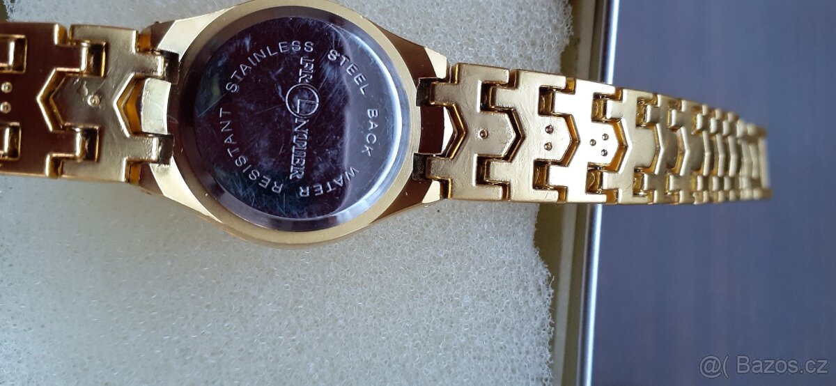 STARÉ HODINKY UMF RUHLA A DALŠÍ DVOJE - 4