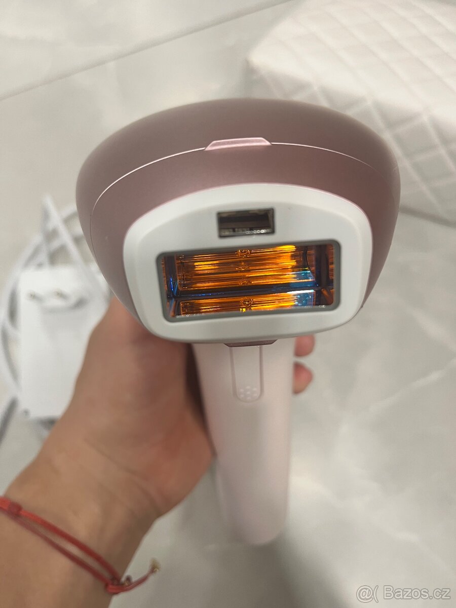 Philips Lumea IPL 9900 - 4