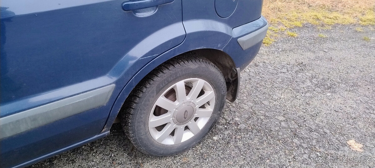 Ford Fusion kombi r.v. 2009 - 4