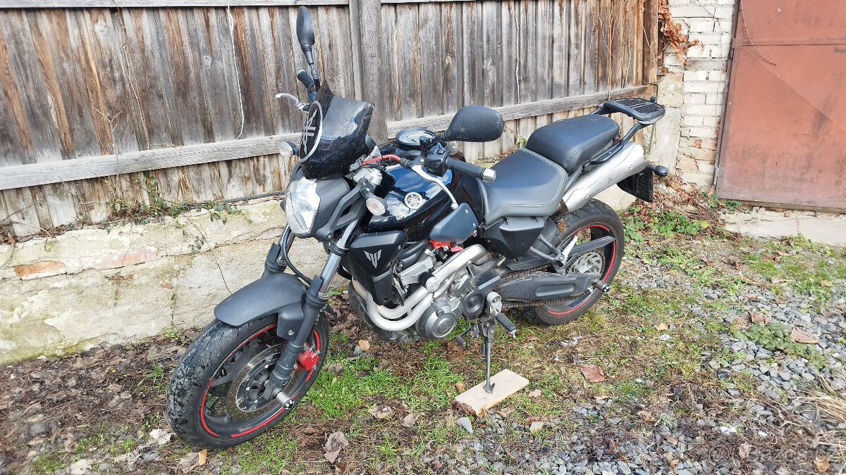 Yamaha MT 03 660ccm - 4