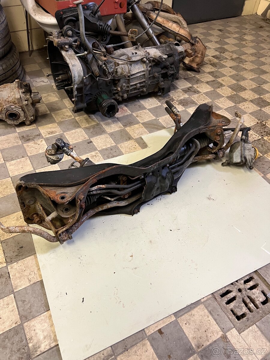 Přední napravnice Subaru Legacy BP/BL - 4