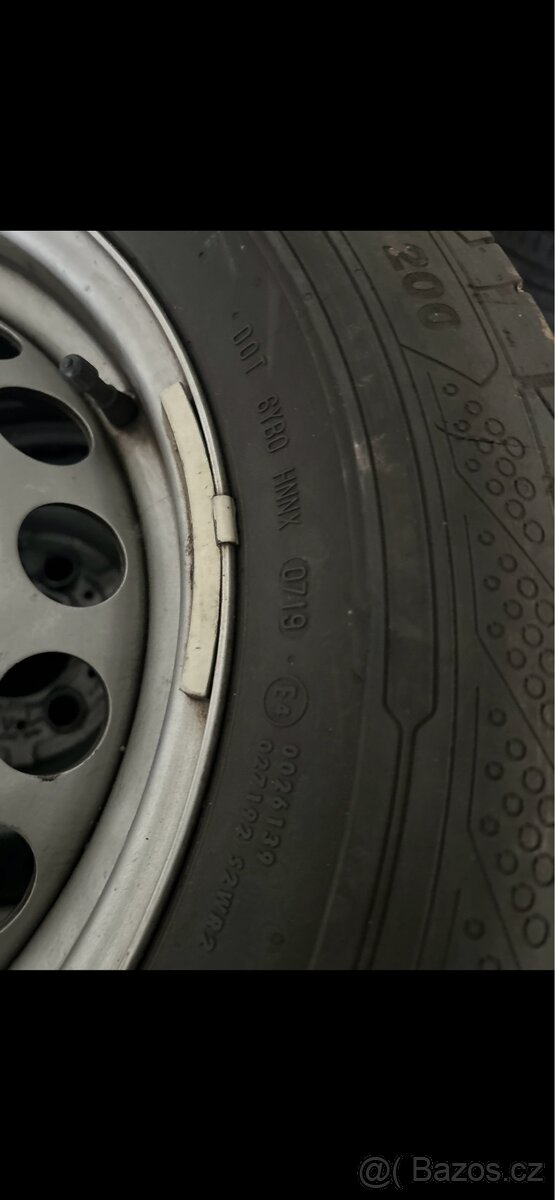 Kola Mercedes Sprinter - 4