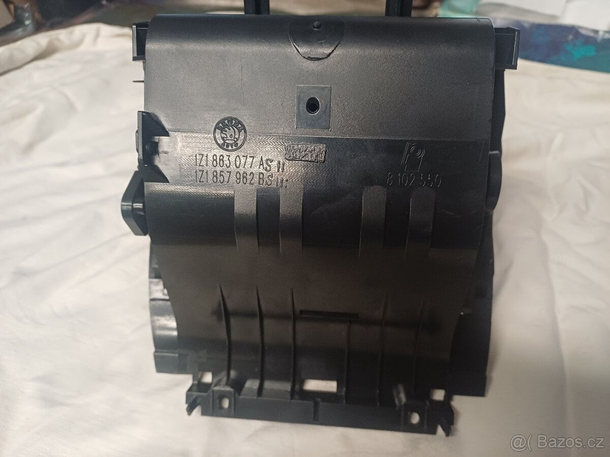 Schránka Škoda Octavia 2 - 4