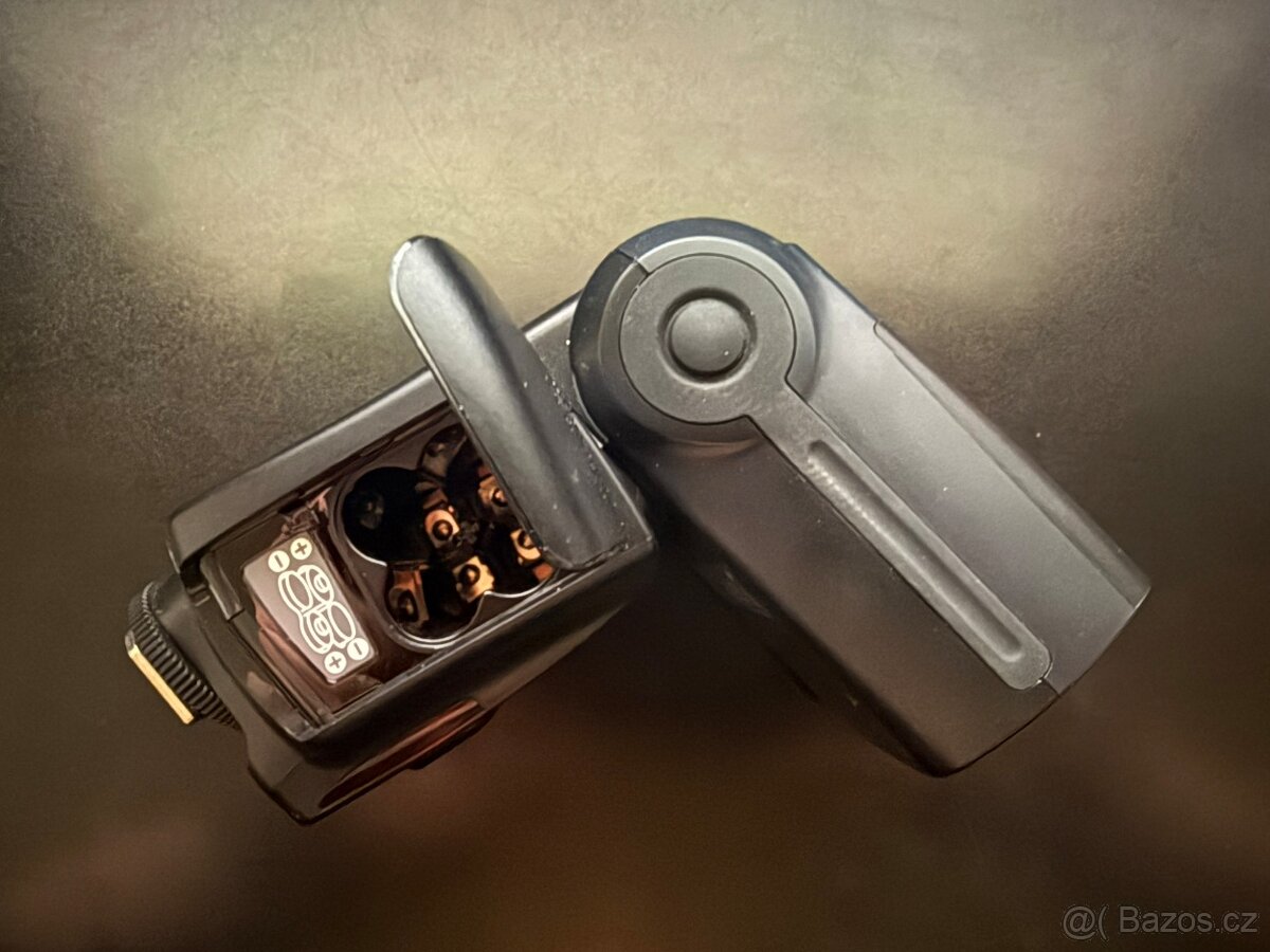 Yongnuo Speedlite YN560 II - 4